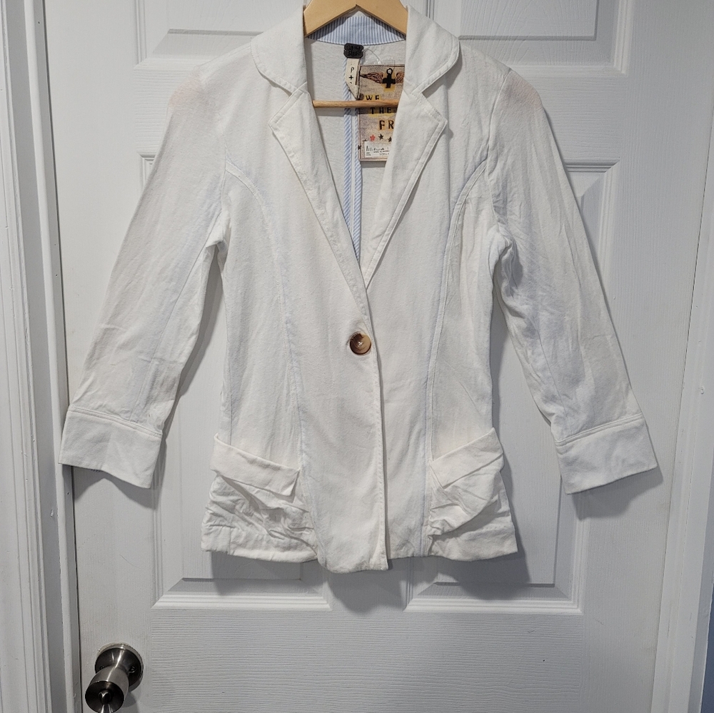new white blazer free people size petit small pockets in front 3/4 sleeve